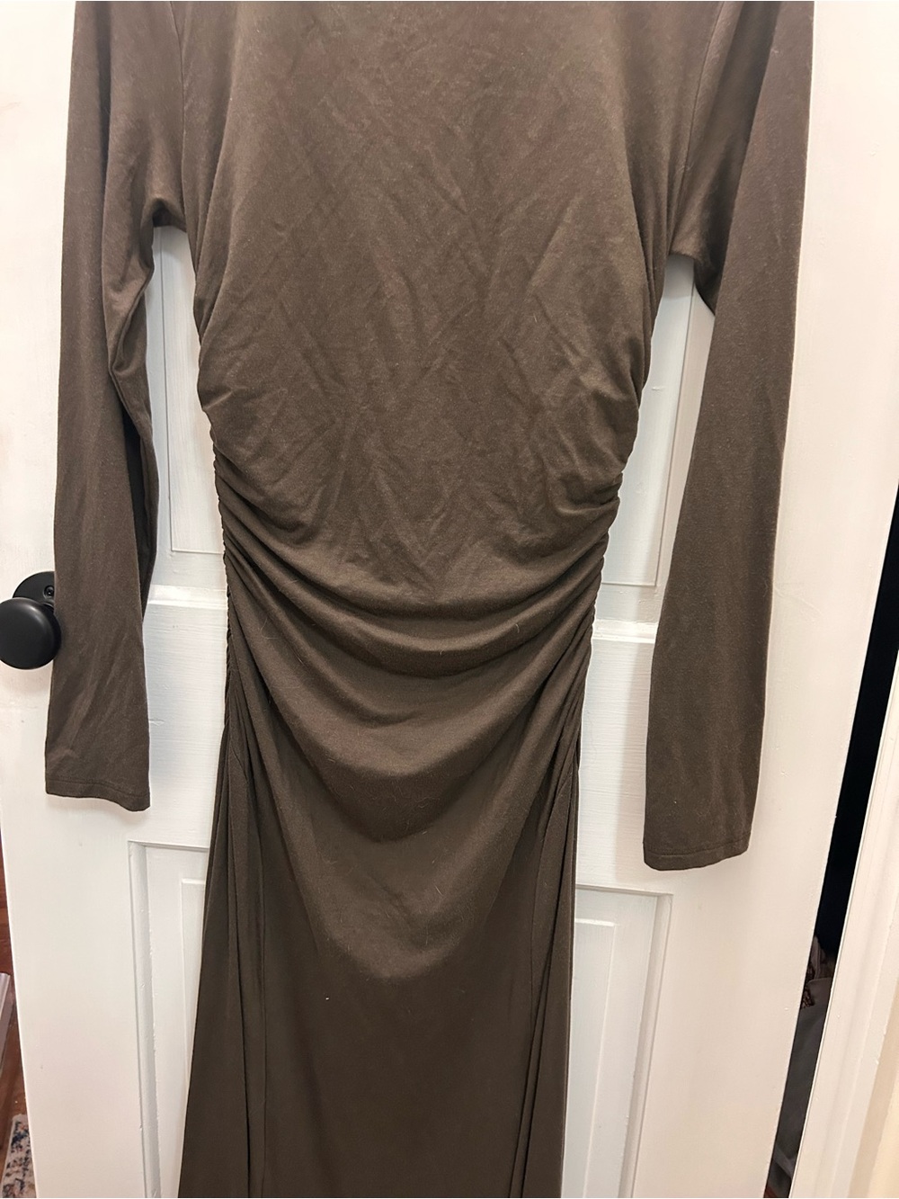 REFORMATION NEMY DRESS IN OLIVE GREEN SIZE SMALL - Picture 3 of 9